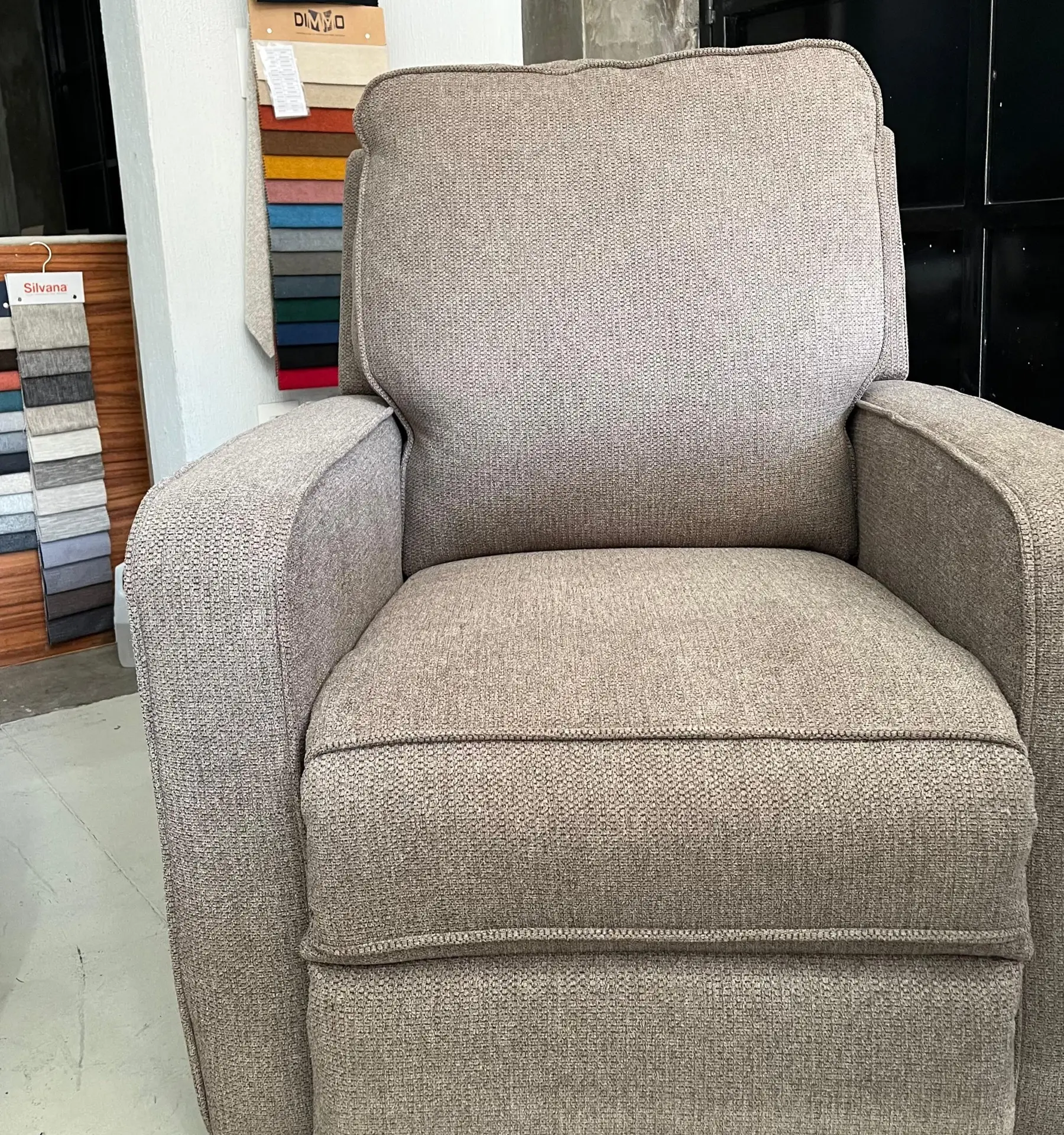 MECEDORA | RECLINABLE ELECTRICO | GIRA 350 - DULCE - Imagen 11